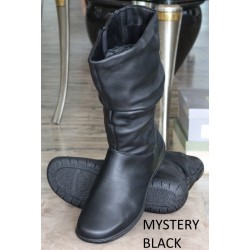hotter mystery boots black